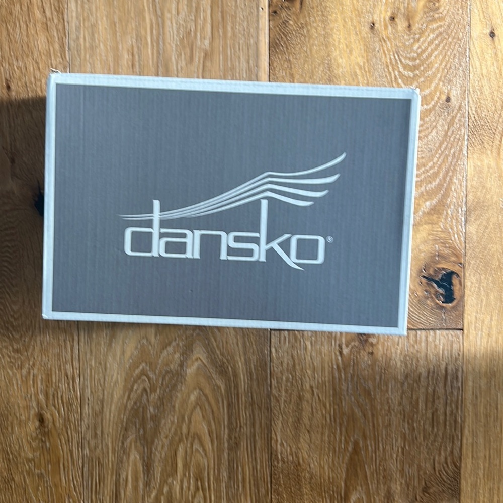 Brand New Dansko shoes
